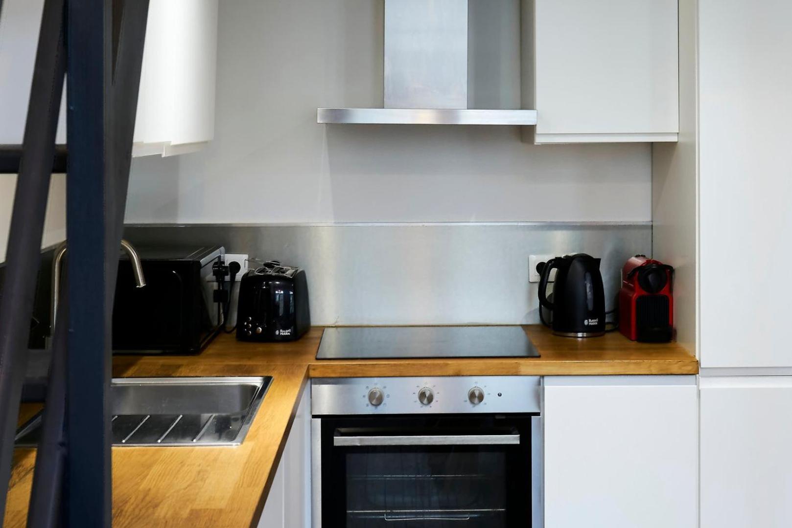 Bright 3-Bedroom 2-Bathroom Flat. Lila Exterior foto